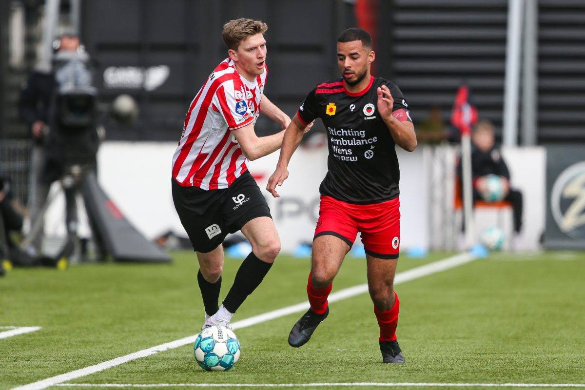 入发球上网 入发球上网