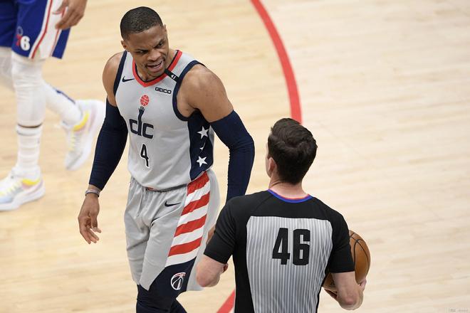 不过凭借球 不过凭借球