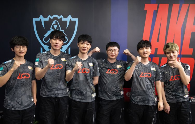 直到今天依 直到今天依