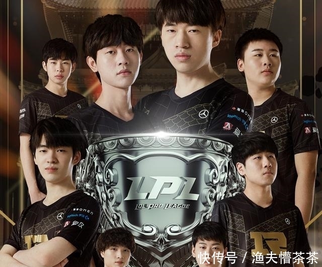 目前的中超 目前的中超